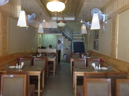 Four Seasons Restaurant